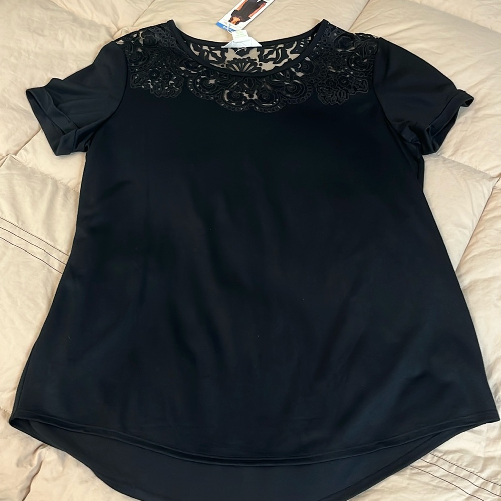 NWT, Black Top